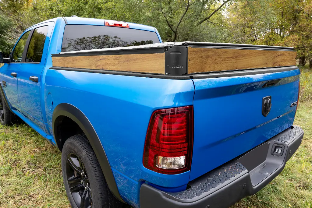 RAM-CU3Qtr-light-wood.webp