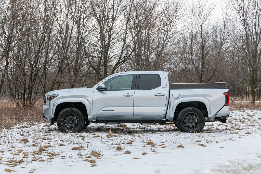 Tacoma-Side-Full-carbon-fiber.webp