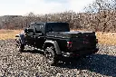 Jeep-3Qtr-carbon-fiber.webp