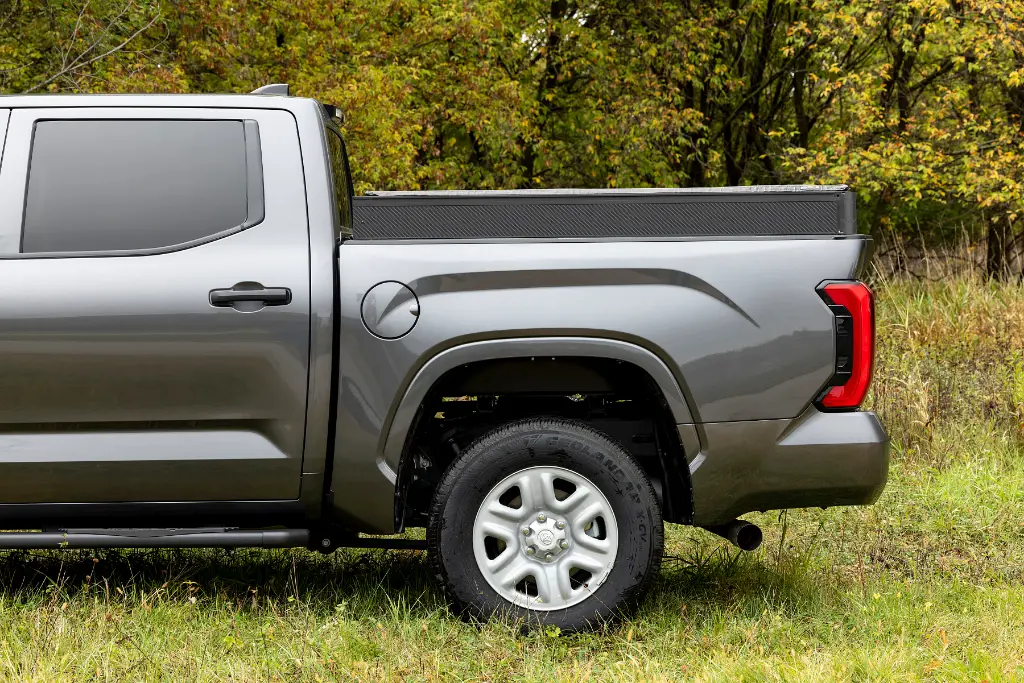 Tundra-Side-carbon-fiber.webp